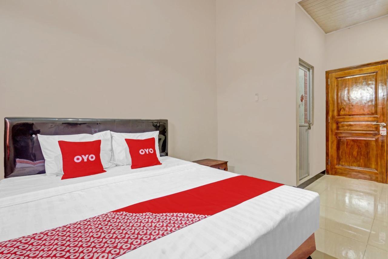 Oyo 90796 Hotel Mulya Indah Tambakmulya 外观 照片